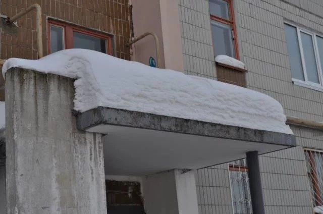 Монолитный-козырек.jpg