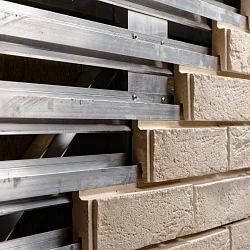 Навесной вентилируемый фасад  Brick бежевый 210х65х20мм